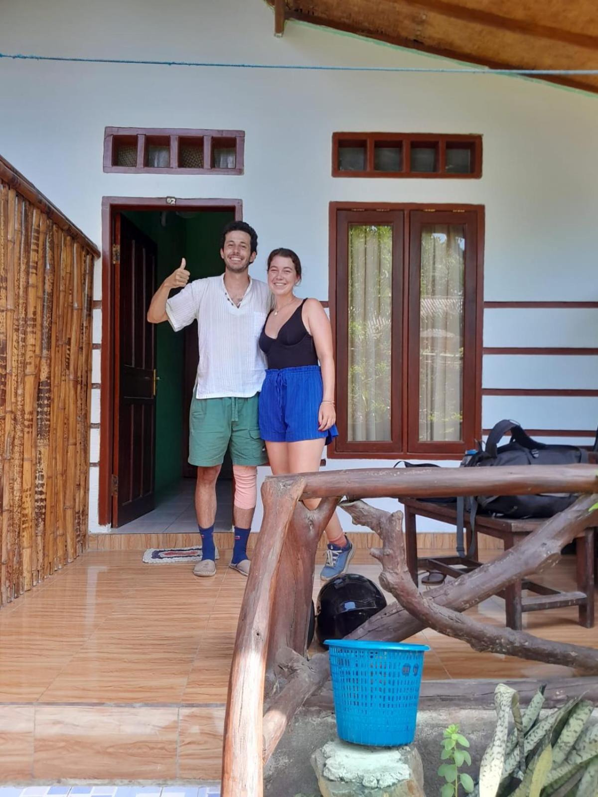 Nadil Homestay Kuta  Екстериор снимка