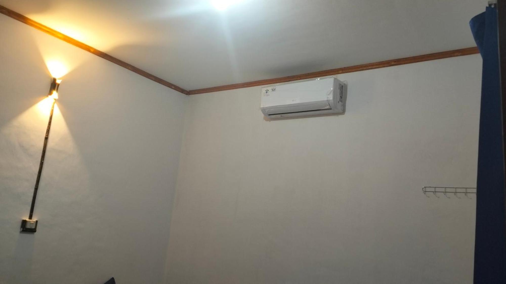 Nadil Homestay Kuta  Екстериор снимка